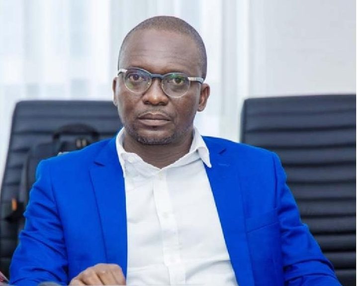 Dr Ahomadegbe. 2jpg